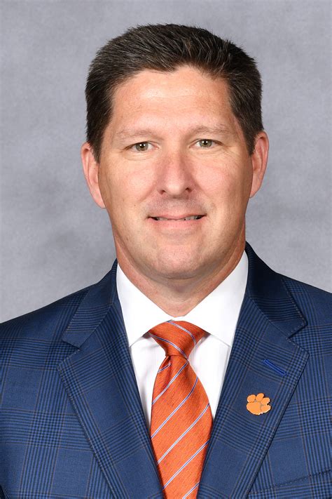 Brad Brownell – Clemson Tigers Official Athletics Site