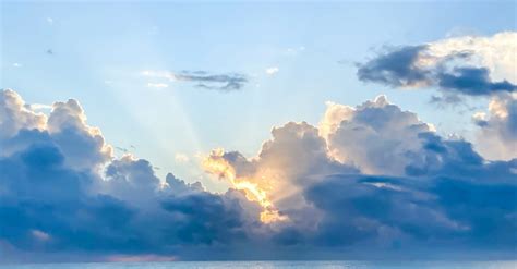 Will Jesus Really Come In The Clouds Revelation 17