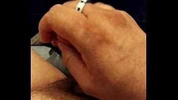 Masturbándome por qué ando caliente llevo días sin sexo XVIDEOS