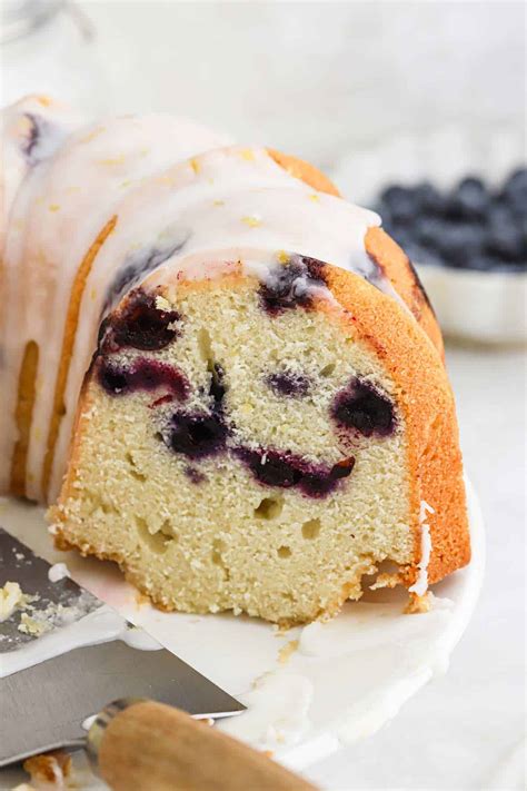 lemon berry pound cake 6