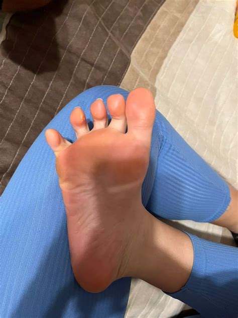 So Sweat After Workout Nudes Feetish NUDE PICS ORG