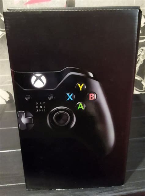 Microsoft Xbox One Day One Edition Console - Noire 885370621587 | eBay