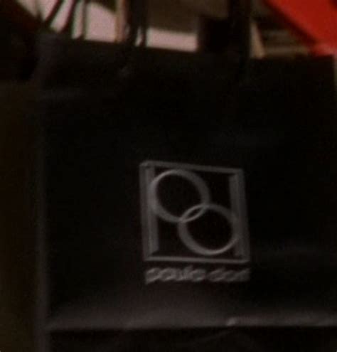 Bad Outfit Great Lipstick Beauty Sightings Sex And The City Seasons 4 And 5 Ish