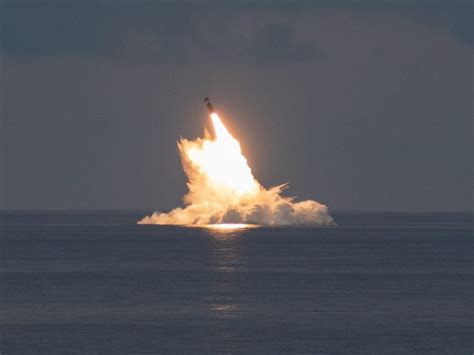 navy flight tests trident ii dle missiles  uss wyoming