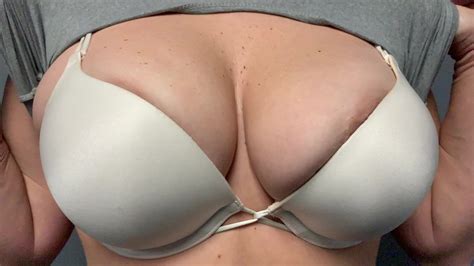 White Bra Too Small American Amateur Amateur Porn XHamster