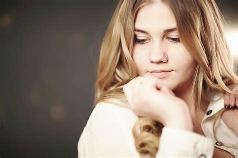 Premium Photo Blonde Long Hair Portrait Sexy Model Posing With Long Hair Beautiful Girl In