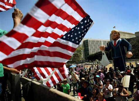 La Ofensa De Trump Contra Los Latinos Español