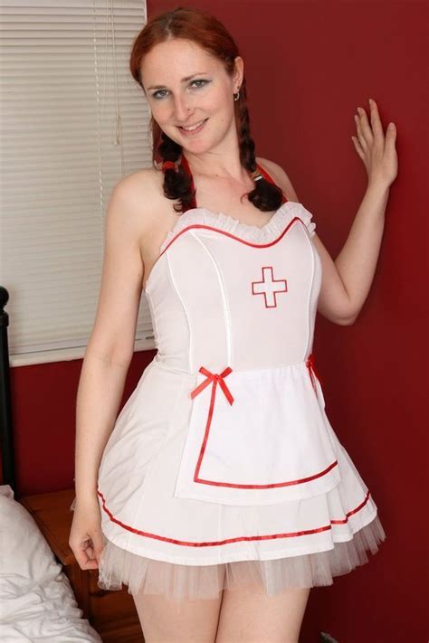 Year Old Courtney Haze Exclusive MILF Pictures From AllOver