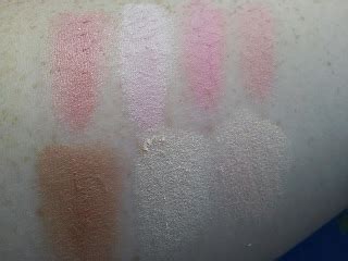 The Make Up Explorer Nyx Butt Naked Eyes Palette