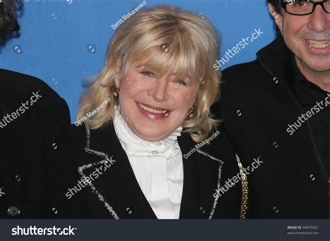 12 Marianne Faithfull Images, Stock Photos, 3D objects, & Vectors