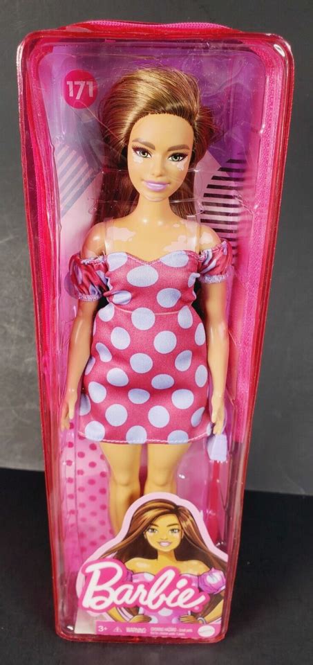 Lot Two New Barbie Fashionistas Brunette Dolls