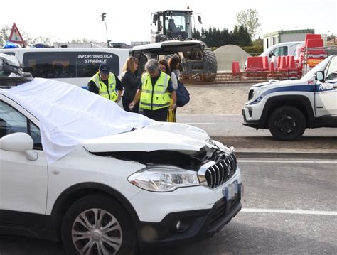 Schiacciato dalla ruspa. Per la morte di Sancisi in sette sotto accusa