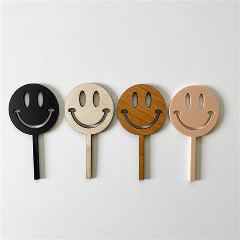 Smiley Face Cupcake Topper Nude Artofit