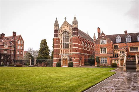 Selwyn College — Johnson Tiles