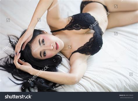 Sexy Woman Lingerie Posing Her Bed Stock Photo 695129422 Shutterstock