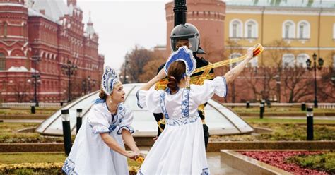 Участниц Pussy Riot оштрафовали за кокошники Wonderzine