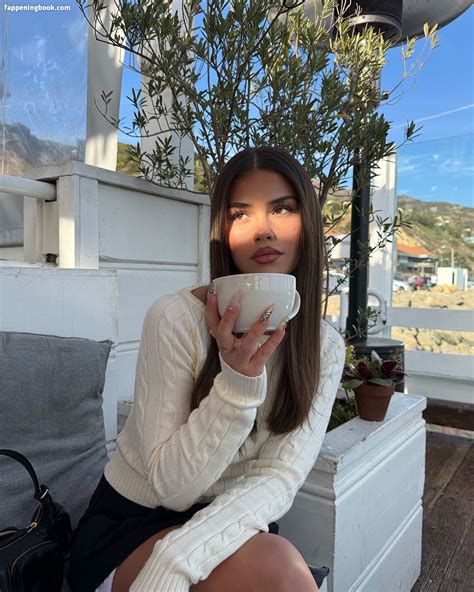 Leah Halton Nude The Fappening Photo 8400562 FappeningBook