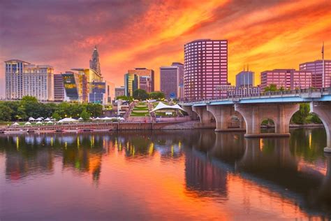 Premium Photo Hartford Connecticut Usa Skyline
