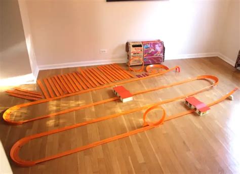 Pc Hot Wheels Super Charger Race Set Redline Era Daredevil Loop Mattel