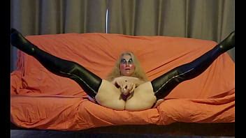 Legs Wide Apart Orgasm Wth Her Vib Sexy Milf XNXX