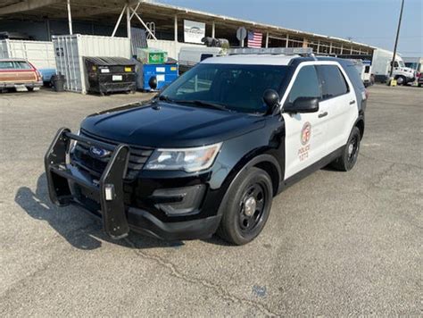 2016 Ford Explorer Police SUV (Double) – MOVIEMACHINES