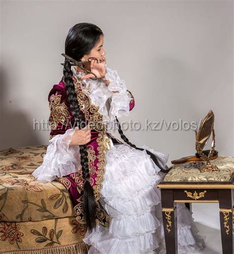 продать волосы | Длинные волосы в хвосте, Укладка длинных волос ...