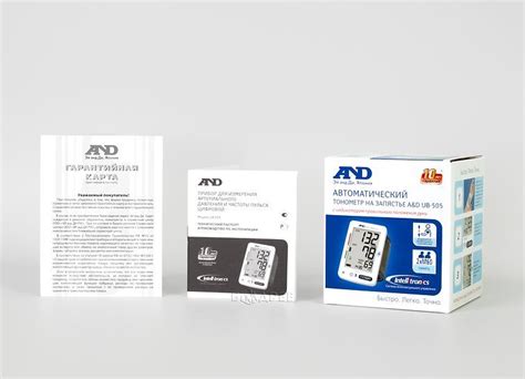 Тонометр на запястье с индикатором положения руки A&D UB-505