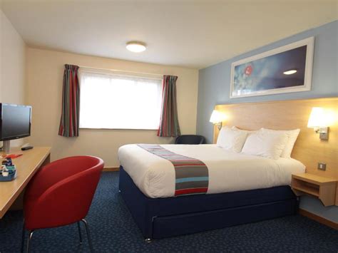 Travelodge Newbury Chieveley M4 | Budget Accommodation Deals and Offers ...