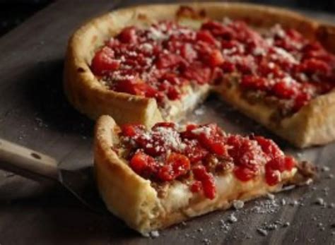 7 Best Deep Dish Pizzas In Chicago