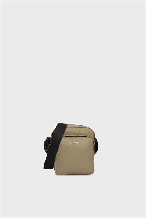 Мужская оливковая сумка CK MUST REPORTER S Calvin Klein K50K511606 — MD ...
