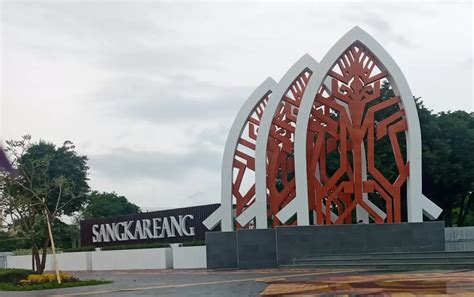 taman sangkareang jadi ikon  kota mataram lombok post