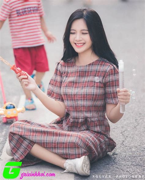 Vẻ đẹp tựa thiên thần của hot girl Ngọc Huyền khiến ai nhìn lòng cũng dậy sóng