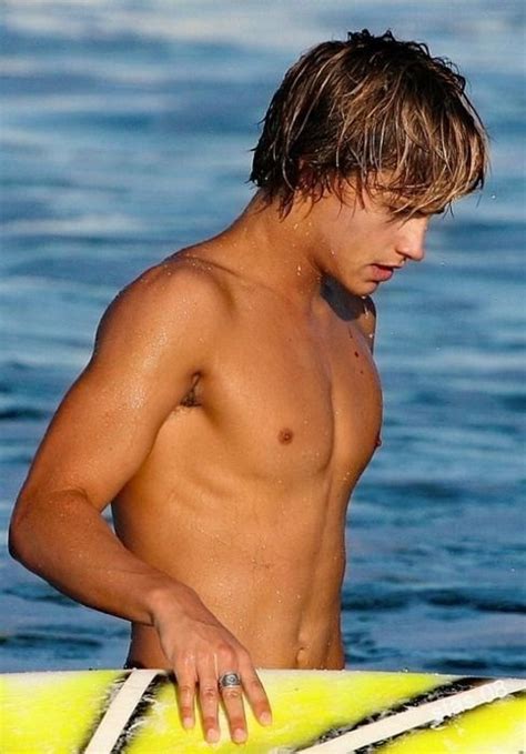 Dylan Sprouse Is It Still Nerdy That I Love Him Hot Surfer Guys