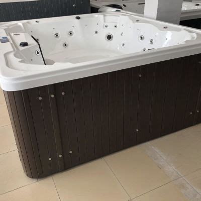 China Tr Freestanding 7 Person Outdoor Whirlpool Sex Body Massage Round