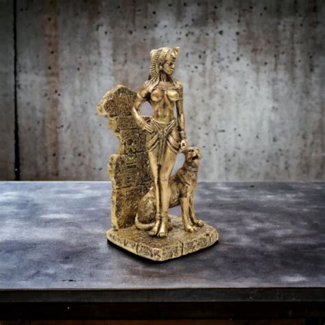Naked Queen Cleopatra And Her Big Cat Egpht Egyptian Mythology Etsy