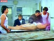 Naked Sissy Weiner in Das Lustschloß im Spessart