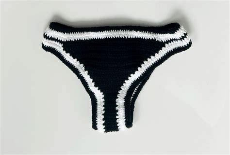 Cheeky Crochet Bikini Bottom For All Sizes Free Pattern