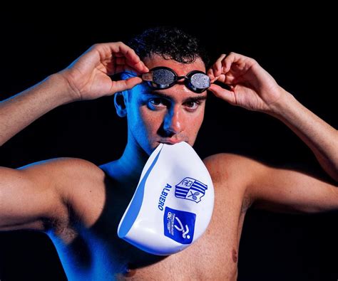 Nick Albiero é 1º nadador gay brasileiro a ir para Olimpíada Guia Gay São Paulo