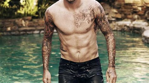 David Beckham Poses Half Naked For Elle Magazine Mirror Online