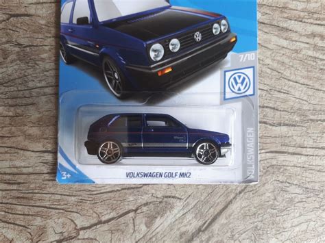 Hot Wheels Volkswagen Golf Mk Fyf Carrinho de Bebê Hot Wheels Nunca Usado