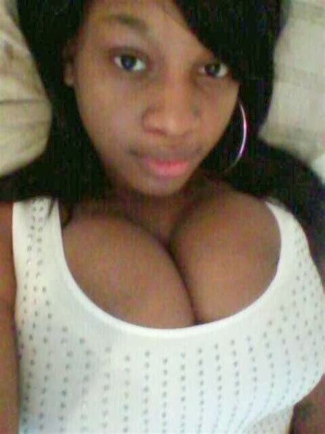 Gorgeous Eyes Porn Pic