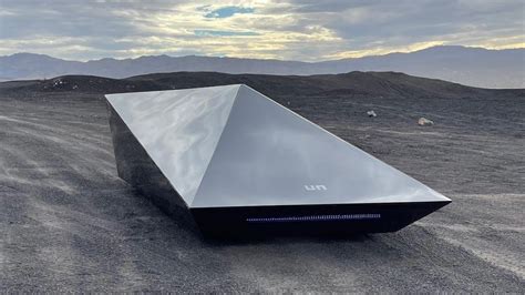 You Can Lay Hands To The United Nude Lo Res Car At Auction To Support Petersen Museum