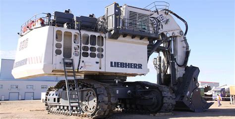 liebherr  shovel construction vehicles cubic metre construction