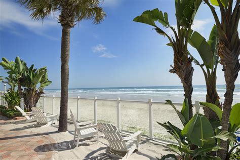 Days Inn by Wyndham Daytona Oceanfront | Daytona Beach, FL Hotels