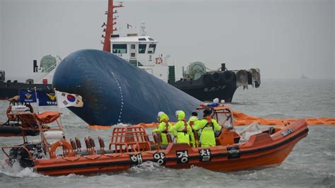 South Korea Ferry Disaster Prosecutors Raid Home Of Sewol Firm Owner