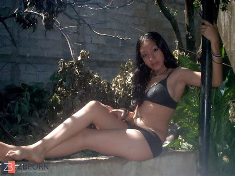 Her Homemade Photos Super Hot Figure ZB Porn