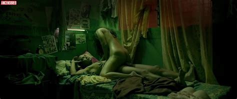 Naked Elora Españo in Purgatoryo