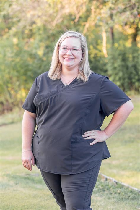 Meet Our Team | Calhoun County Animal Hospital