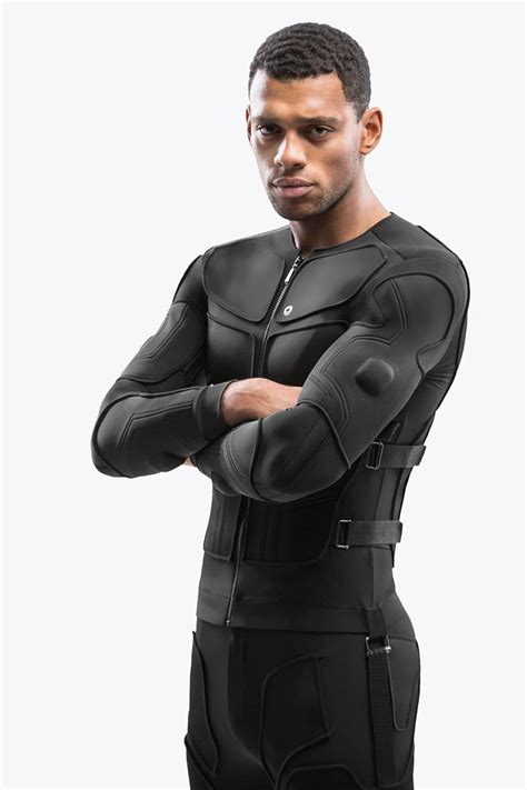 Teslasuit Offers Full Body Haptic Feedback For Virtual Reality