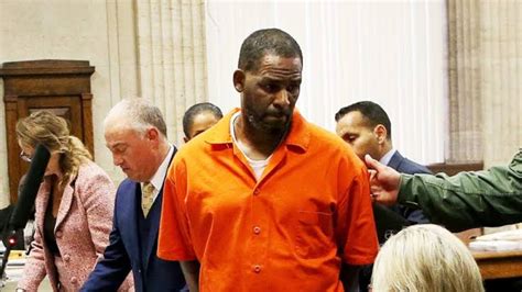 Shocking R B Artist R Kelly Sentenced To Years In Prison For Sex Trafficking Iwmbuzz